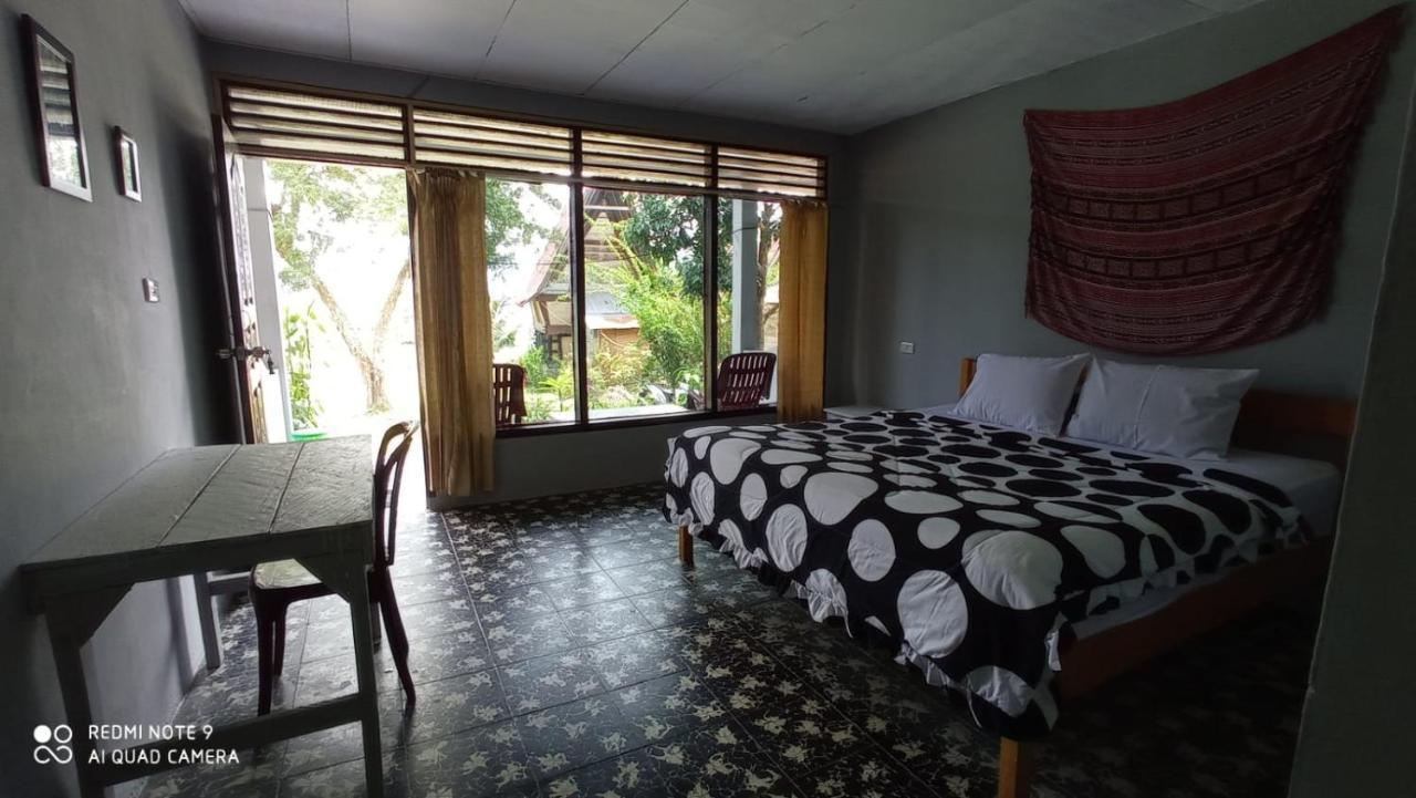 Leokap Homestay Tuk Tuk Extérieur photo